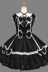 Schwarzes ärmelloses Gothic Lolita Kleid mit Spitze, Rüschen und Schleife